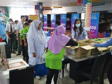 Promoting Nutrition and Food Security among Low Income Students at SMK Kota Masai 2